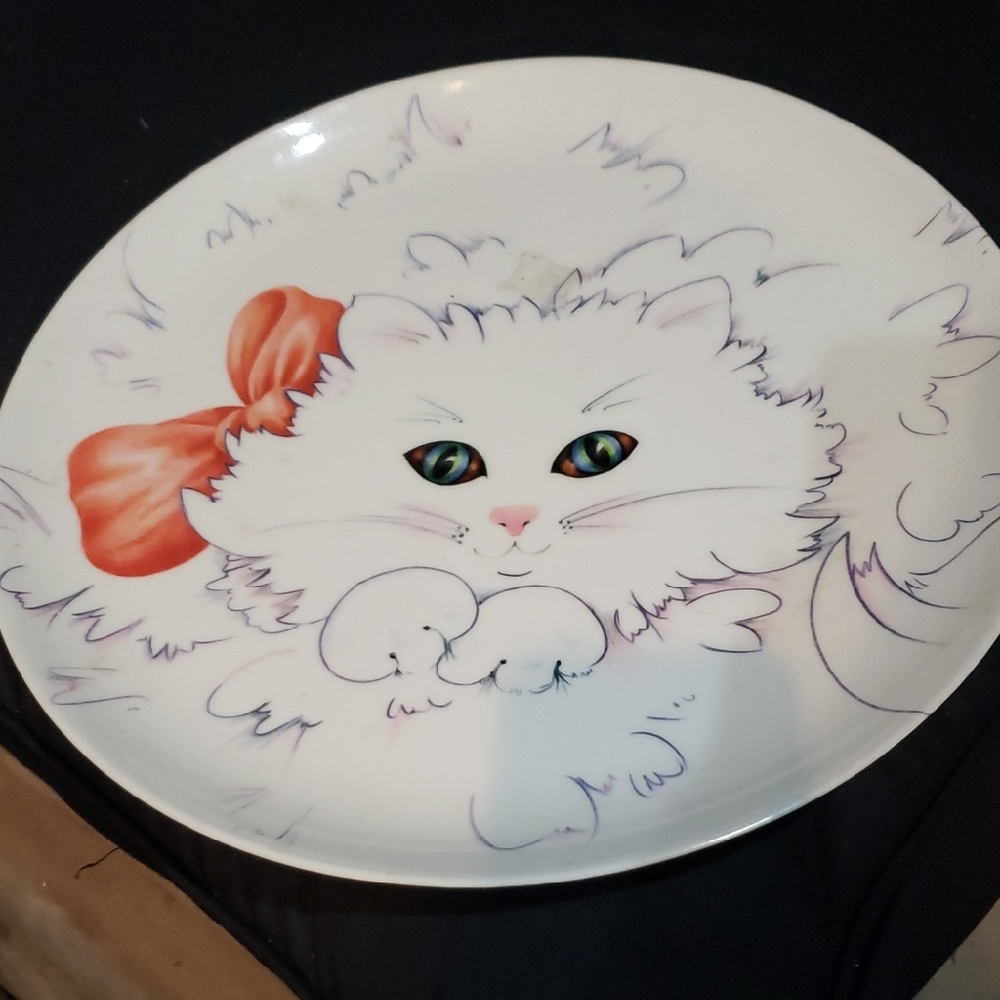 Cute Cat Plate with Red Bow
